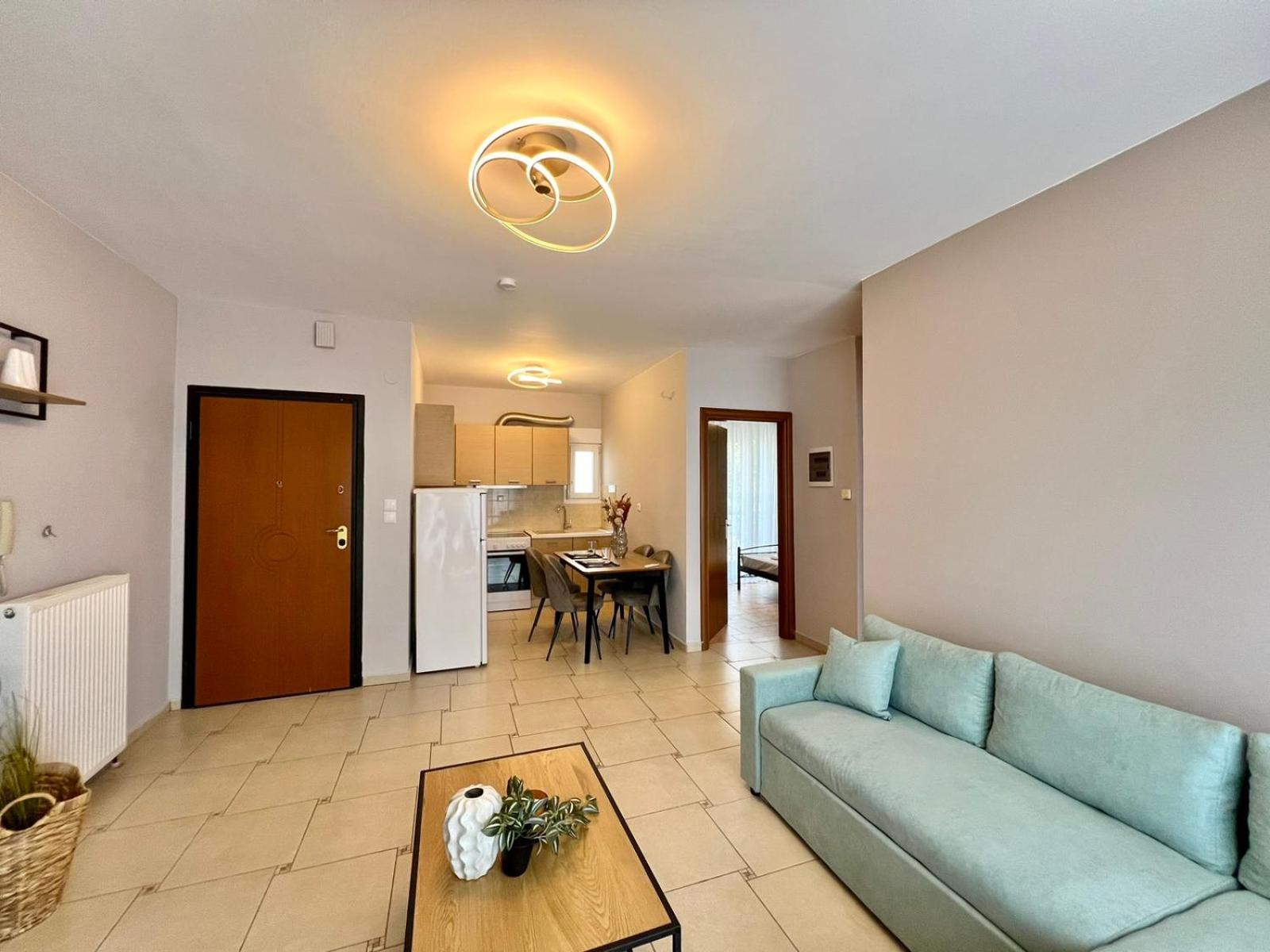 P Deluxe Suites Β4 Néa Mihanióna Kültér fotó